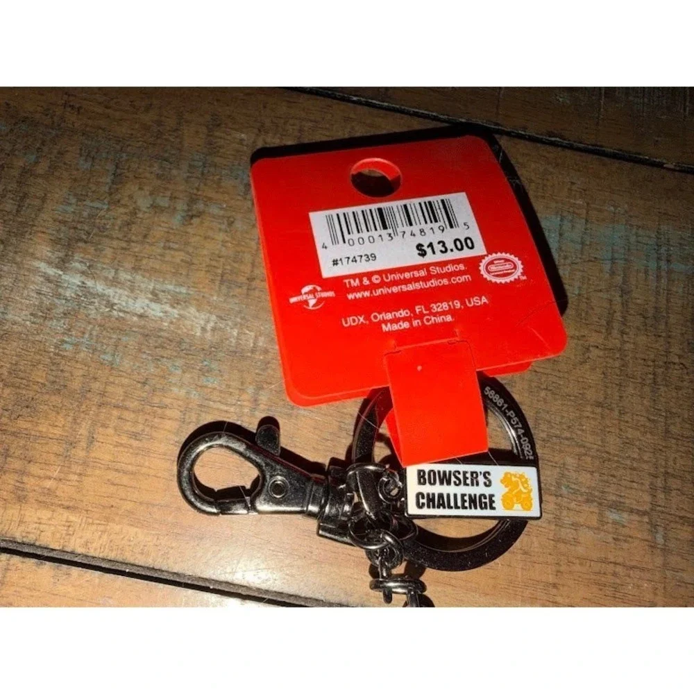 Super Nintendo World Universal Studios Bowser's Challenge Enamel Keychain New